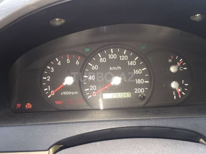 Kia Sorento 2003, 231,000 km - 2.5 l - Bakı