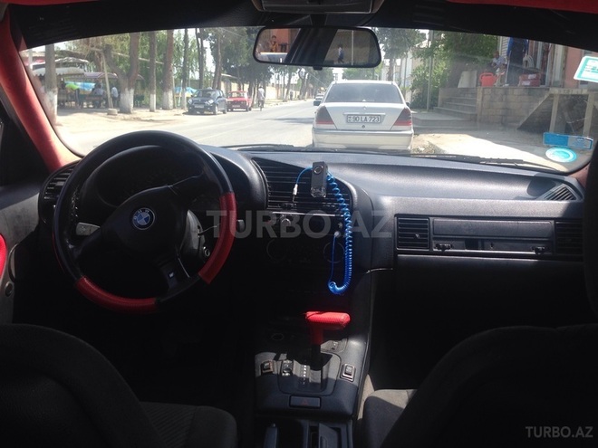 BMW 320 1991, 280,000 km - 2.0 l - Xaçmaz