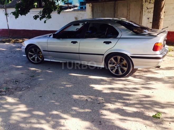 BMW 320 1991, 280,000 km - 2.0 l - Xaçmaz