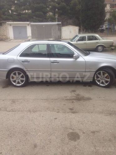 Mercedes C 240 1998, 330,000 km - 2.4 л - Bakı