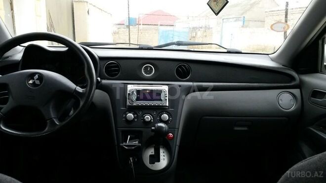 Mitsubishi Airtrek 2001, 189,000 km - 2.0 л - Bakı
