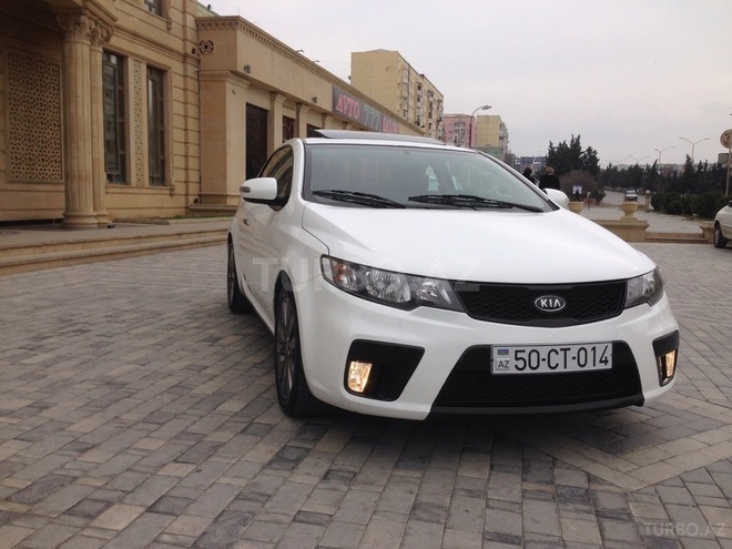 Kia Cerato Koup 2010, 135,000 km - 2.0 l - Sumqayıt