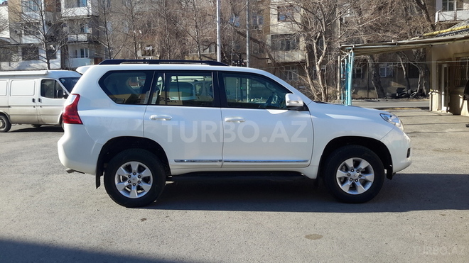Toyota Prado 2012, 50,000 km - 3.0 l - Bakı