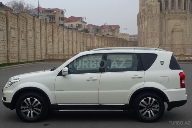 Ssang Yong Rexton 2013, 31,500 km - 3.2 l - Bakı