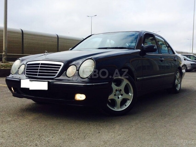 Mercedes E 320 2000, 180,000 km - 3.2 л - Bakı