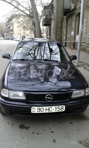 Opel Astra 1994, 424,570 km - 1.6 l - Bakı
