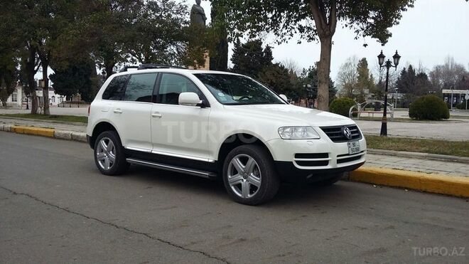 Volkswagen Touareg 2004, 220,000 km - 3.2 l - Lənkəran