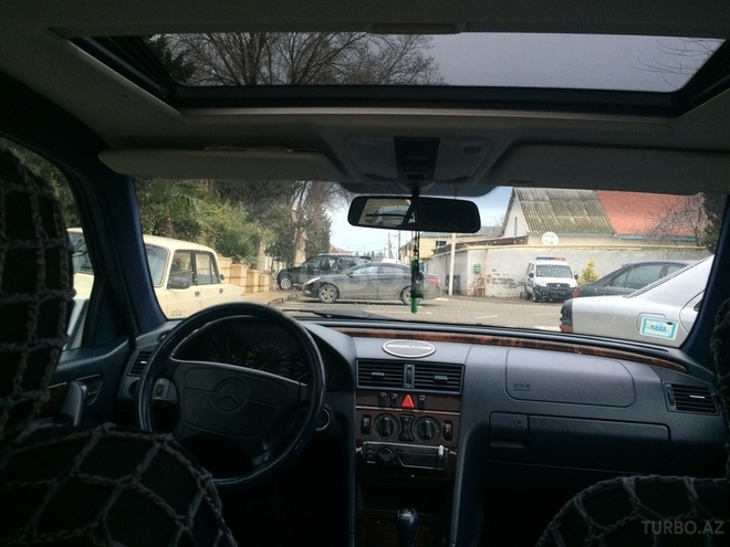 Mercedes C 180 1998, 313,000 km - 1.8 л - Sumqayıt