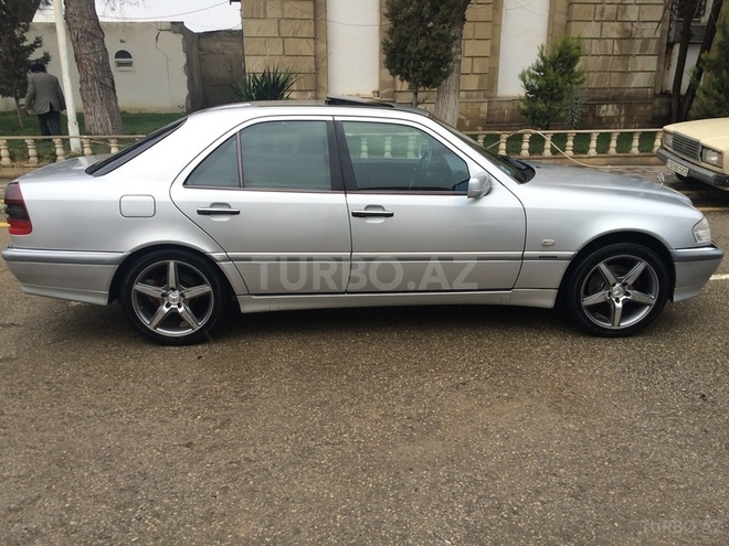 Mercedes C 180 1998, 313,000 km - 1.8 л - Sumqayıt