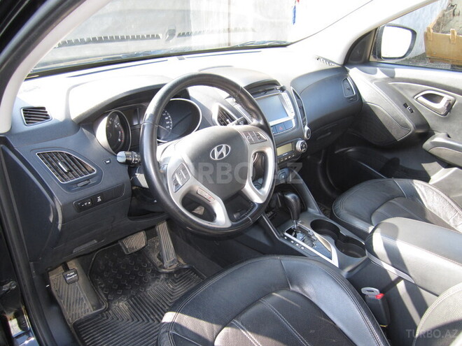 Hyundai ix35 2012, 83,000 km - 2.4 l - Masallı