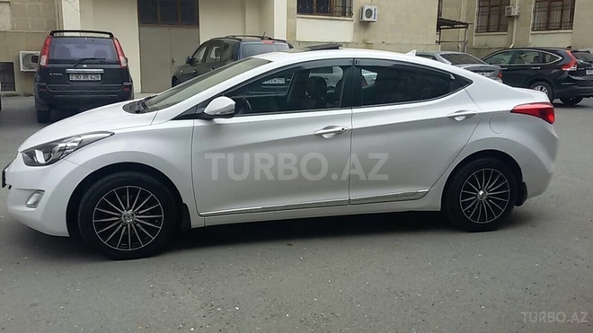 Hyundai Elantra 2013, 70,000 km - 1.6 l - Bakı