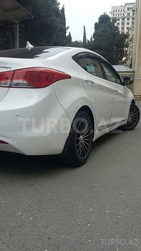 Hyundai Elantra 2013, 70,000 km - 1.6 l - Bakı