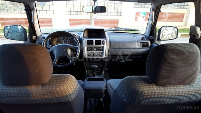 Mitsubishi Pajero io 2000, 150,000 km - 2.0 л - Bakı