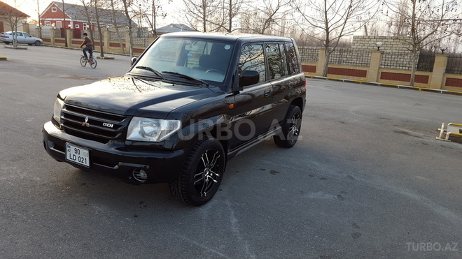 Mitsubishi Pajero io 2000, 150,000 km - 2.0 л - Bakı