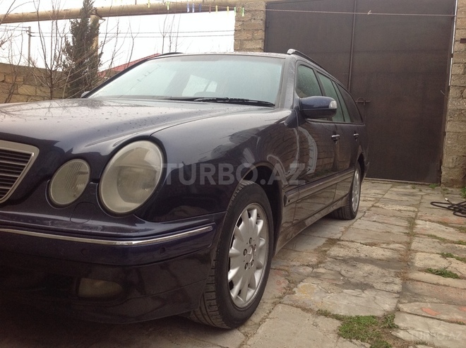 Mercedes E 240 1999, 212,400 km - 2.4 l - Bakı