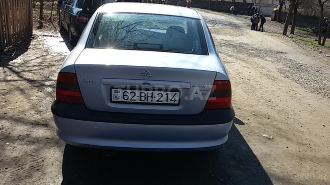 Opel Vectra 1997, 15,000 km - 0.2 l - Zaqatala