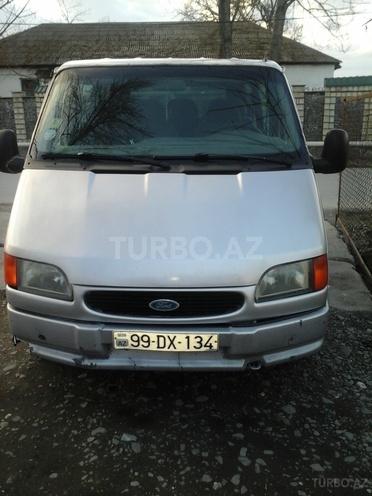 Ford Transit 2000, 370,000 km - 2.5 l - Qəbələ