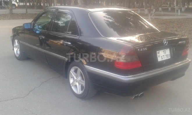 Mercedes C 230 1997, 215,000 km - 2.3 l - Sumqayıt