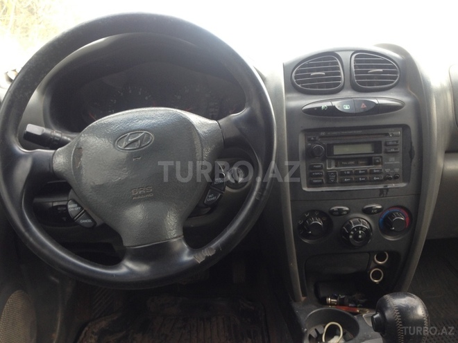 Hyundai Santa Fe 2001, 222,222 km - 2.7 l - Saatlı