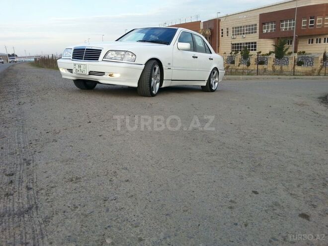 Mercedes C 240 2000, 480,000 km - 2.4 l - İmişli