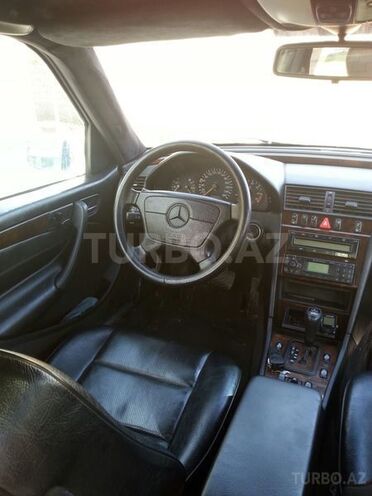 Mercedes C 240 2000, 480,000 km - 2.4 l - İmişli