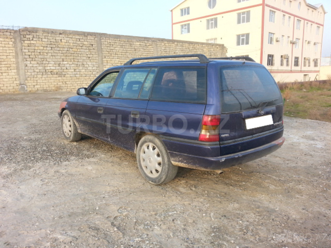 Opel Astra 1997, 250,000 km - 1.6 l - Bakı