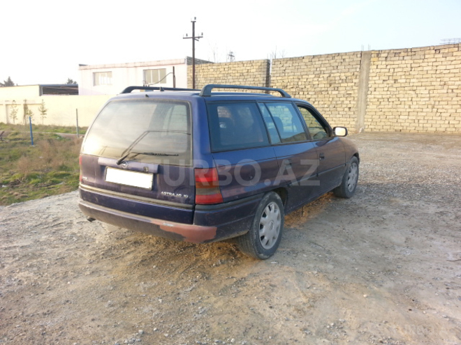Opel Astra 1997, 250,000 km - 1.6 l - Bakı