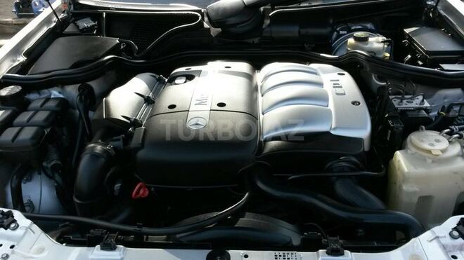 Mercedes E 220 2001, 27,500 km - 0.2 l - Bakı