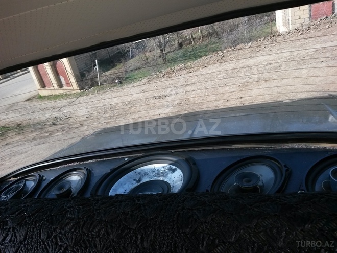 LADA (VAZ) 2106 1998, 998,000 km - 1.6 l - Yardımlı