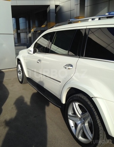 Mercedes GL 450 2007, 135,000 km - 4.7 l - Bakı