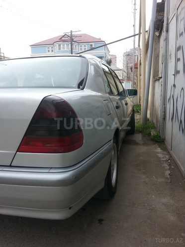 Mercedes C 220 1998, 213,000 km - 2.2 л - Bakı