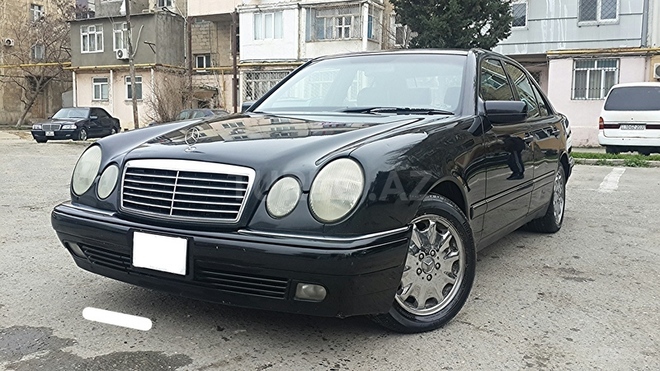 Mercedes E 320 1997, 168,000 km - 3.2 l - Bakı
