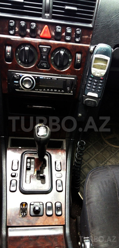 Mercedes C 220 1999, 32,000 km - 2.2 l - Bakı
