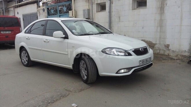 Daewoo Gentra 2015, 360,000 km - 1.6 l - Bakı