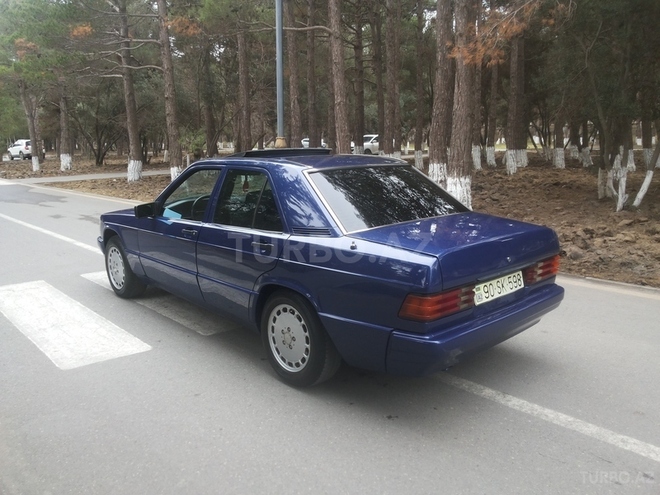 Mercedes 190 1992, 250,000 km - 2.0 л - Sumqayıt