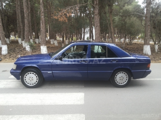 Mercedes 190 1992, 250,000 km - 2.0 л - Sumqayıt