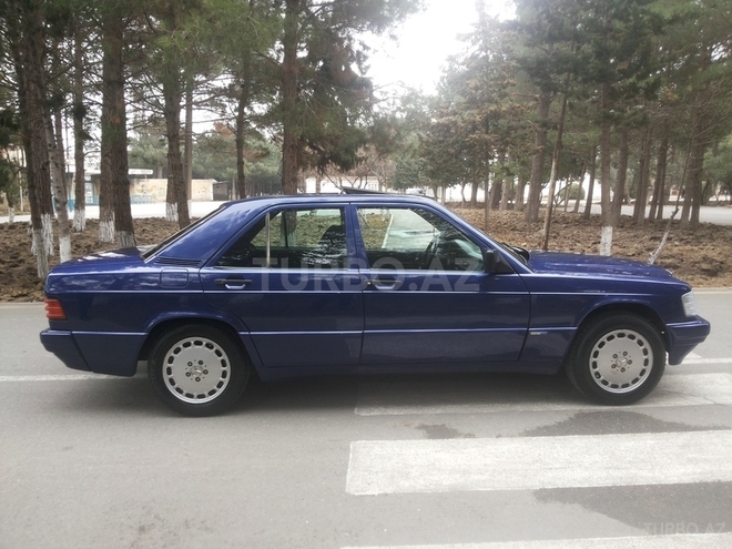 Mercedes 190 1992, 250,000 km - 2.0 л - Sumqayıt
