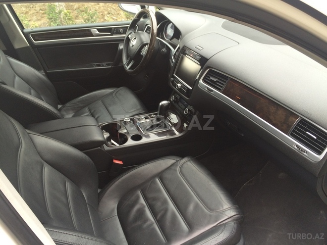 Volkswagen Touareg 2010, 112,452 km - 3.6 l - Bakı