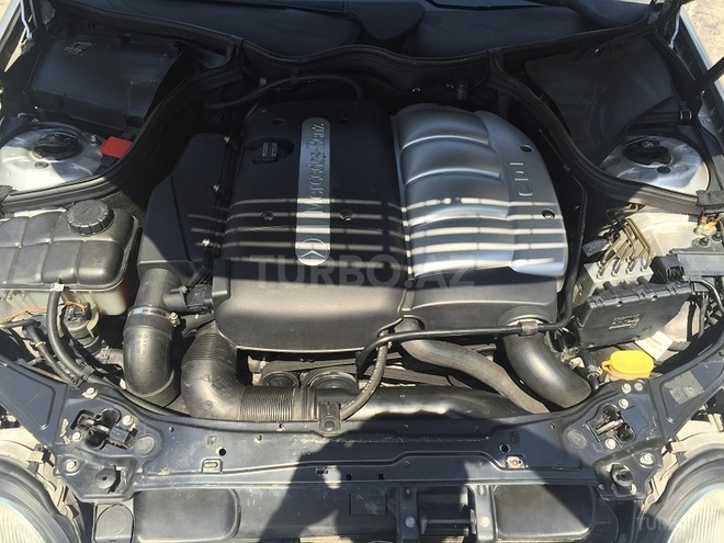 Mercedes C 220 2001, 260,000 km - 2.2 l - Bakı