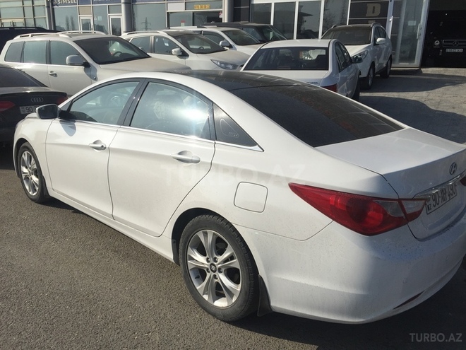 Hyundai Sonata 2010, 135,000 km - 2.4 л - Bakı