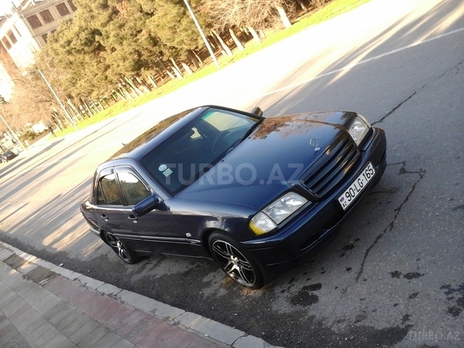 Mercedes C 200 1997, 198,000 km - 2.0 l - Bakı