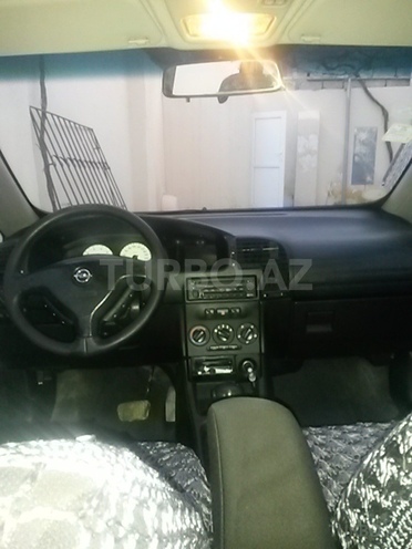 Opel Zafira 2001, 185,000 km - 2.2 l - Bakı