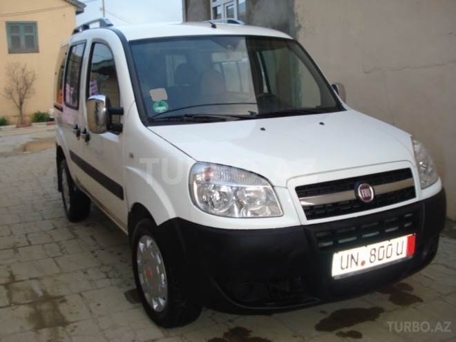 Fiat Doblo 2009, 146,555 km - 1.4 l - Bakı