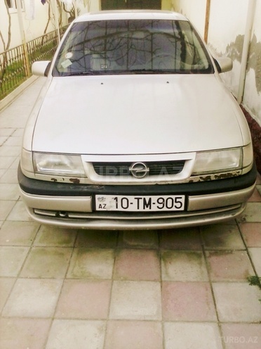 Opel Vectra 1993, 340,000 km - 1.8 l - Bakı
