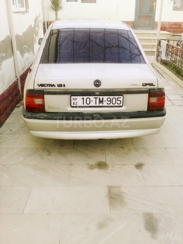 Opel Vectra 1993, 340,000 km - 1.8 l - Bakı