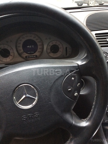 Mercedes E 320 2003, 20,013 km - 3.2 l - Bakı
