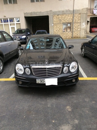 Mercedes E 320 2003, 20,013 km - 3.2 l - Bakı