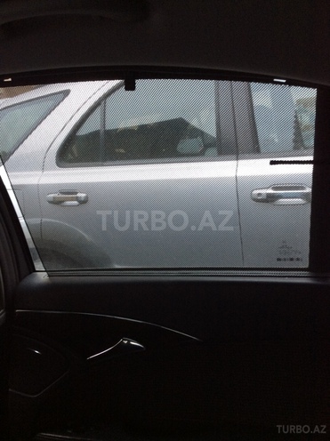 Mercedes E 320 2003, 20,013 km - 3.2 l - Bakı