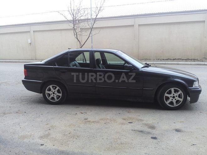 BMW 320 1992, 413,000 km - 2.0 л - Bakı