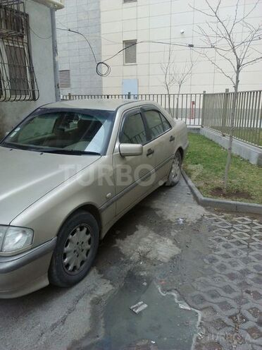 Mercedes C 200 1997, 237,000 km - 2.0 л - Bakı